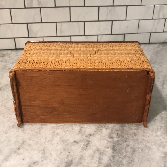 Vintage Wicker Rattan Desk Organizer Mid Century Bohemian Minimalist Space Saver - Picture 5 of 8